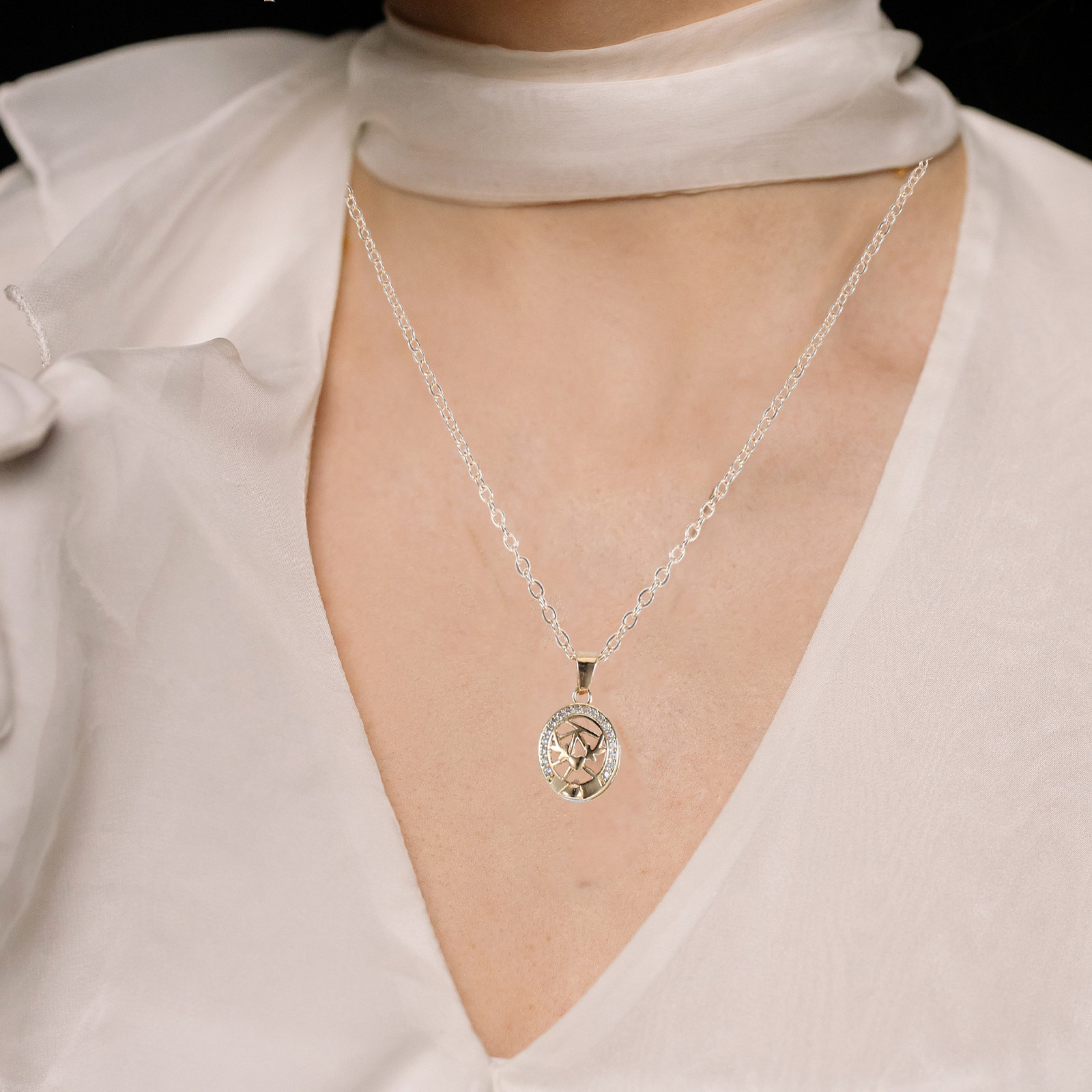 Magnetic Couple Matching Necklaces - Collares en capas con cierre magnético