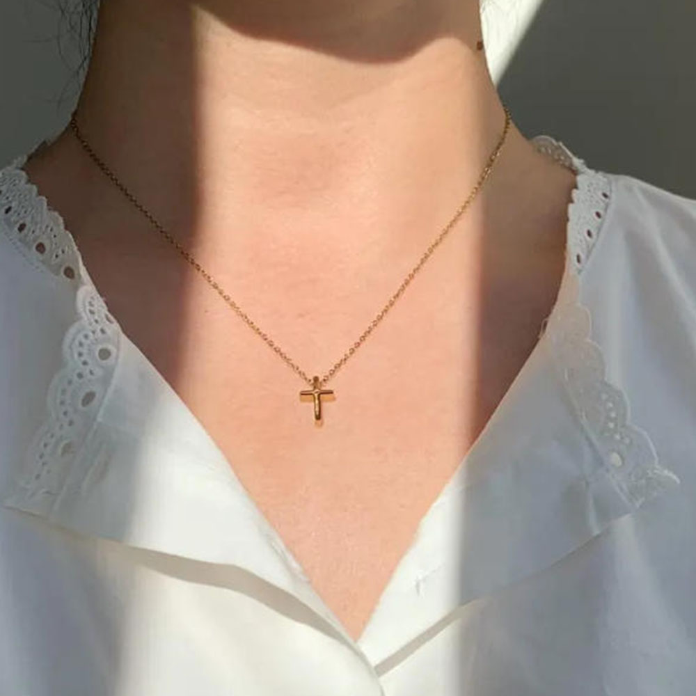 Cross Pendant Necklace Gold - Exquisito collar con cruz de oro,
