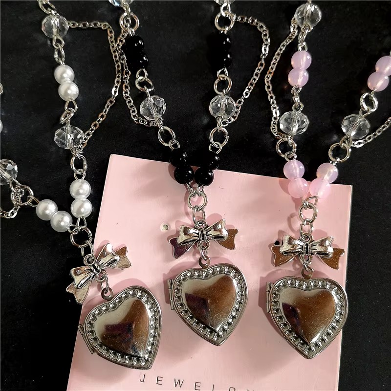 Heart Locket Necklace Photo - Colgante gótico Y2K con medallón de