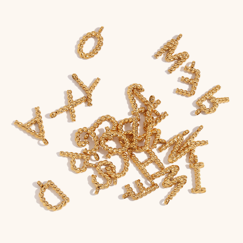 Collar de letra 3d personaliza - Initial Letter Necklace 18K Gold reseña y precio